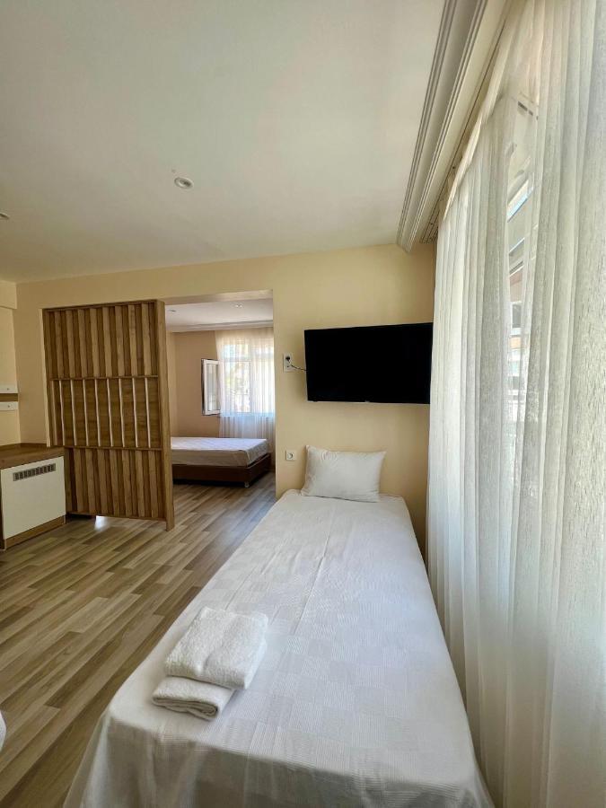 אמסרה Seventy Four Hotel מראה חיצוני תמונה